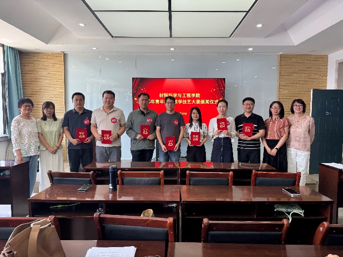 说明: C:\Users\LGW\Desktop\院级教学技艺大赛\技艺大赛照片\开幕和颁奖\b968e0cb30e53608ecdfe6697f8031b.jpg